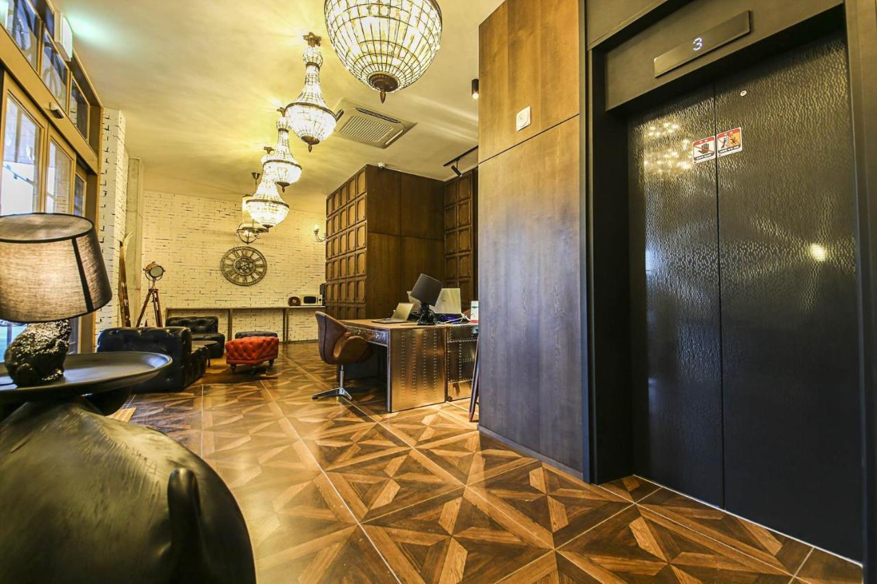 Lerocherrouge Hotel تشنتشون المظهر الخارجي الصورة